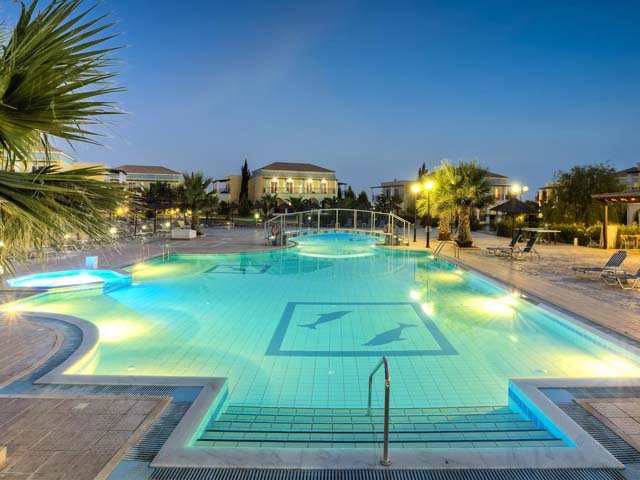 Corali Beach Hotel - 