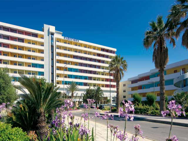 Esperides Beach Hotel - 