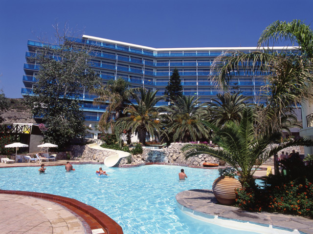 Calypso Beach Hotel - 