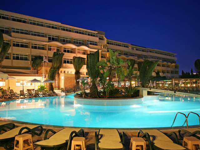 Atlantica Princess Hotel - Night Pool View