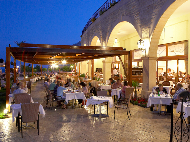 Atlantica Imperial Resort - Outdoor Restaurant