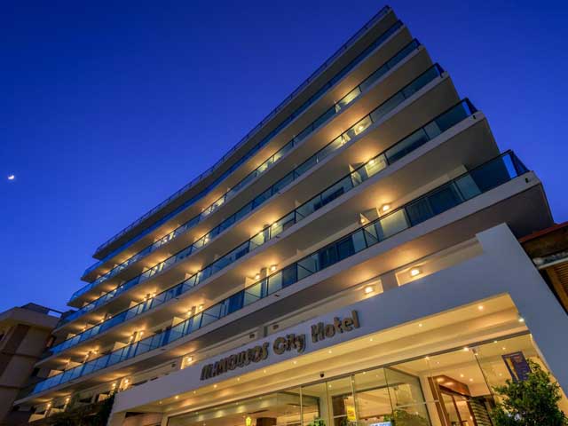 Manousos City Hotel - 