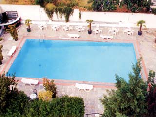 Edelweiss Hotel - Swimming Pool