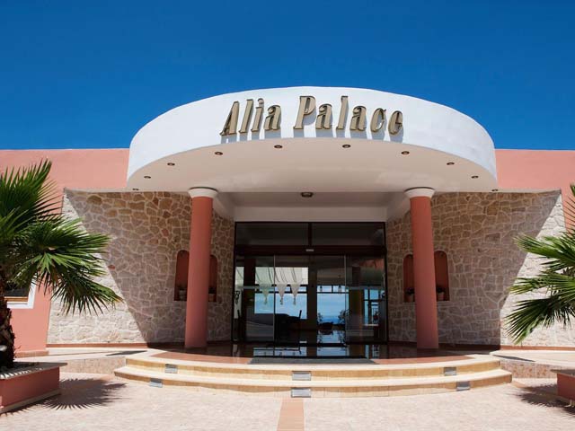 Alia Palace Luxury Hotel and Villas - 