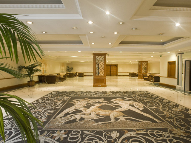 Royal Olympic Hotel - Lobby Area