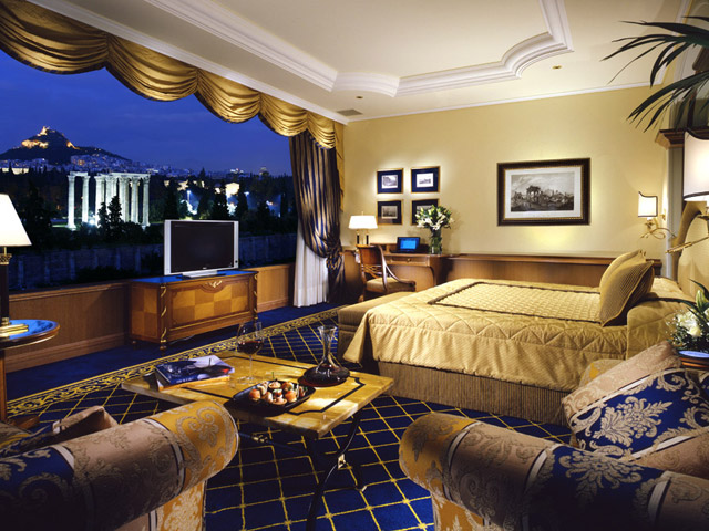 Royal Olympic Hotel - Living And Bedroom