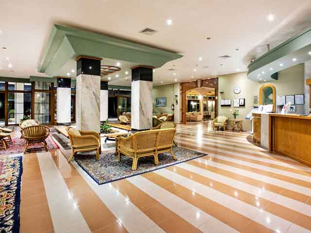 Possidi Holidays Resort & Suites Hotel - 