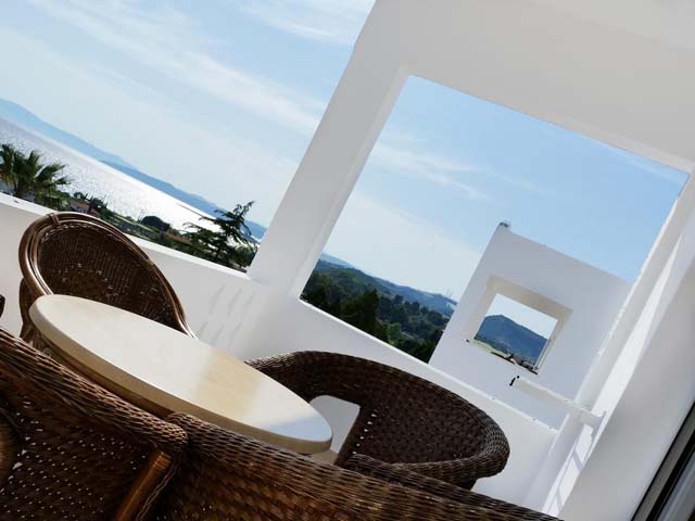 Alexandros Palace Hotel and Suites - 