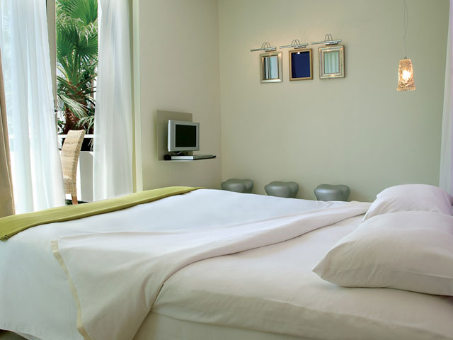 Ekies All Senses Resort - Bedroom