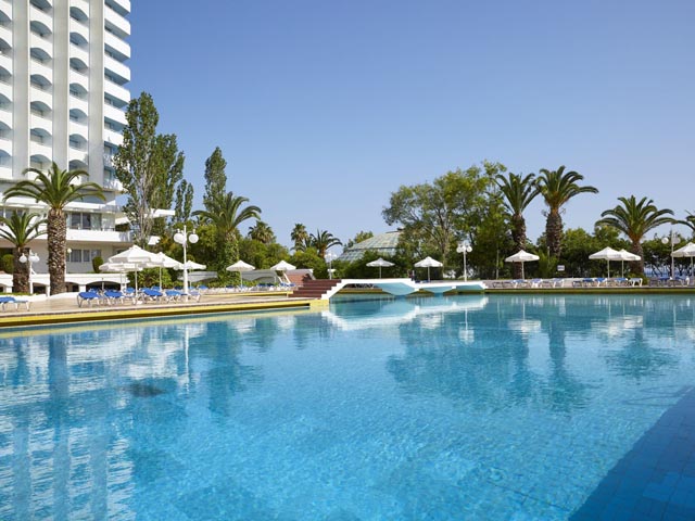 Pallini Beach Hotel - 