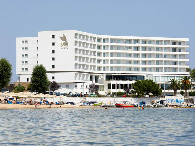 Lucy Hotel - 