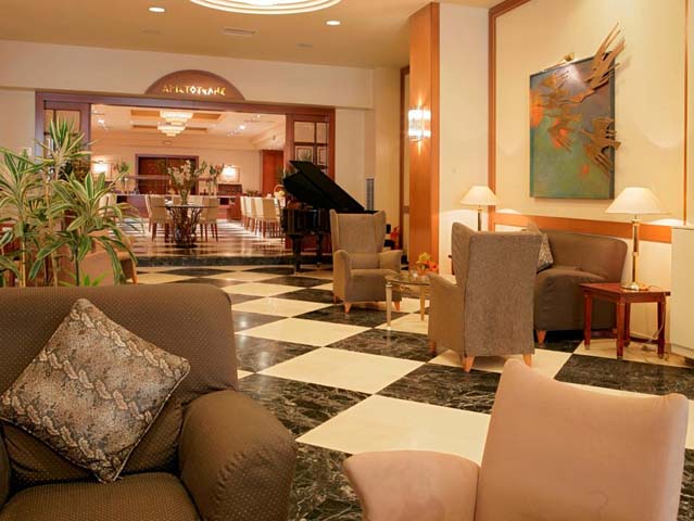 Holiday Inn Thessaloniki - 