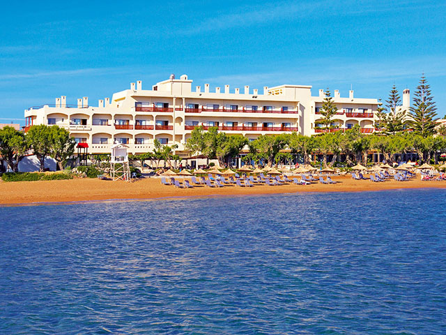 Santa Marina Beach Hotel - 