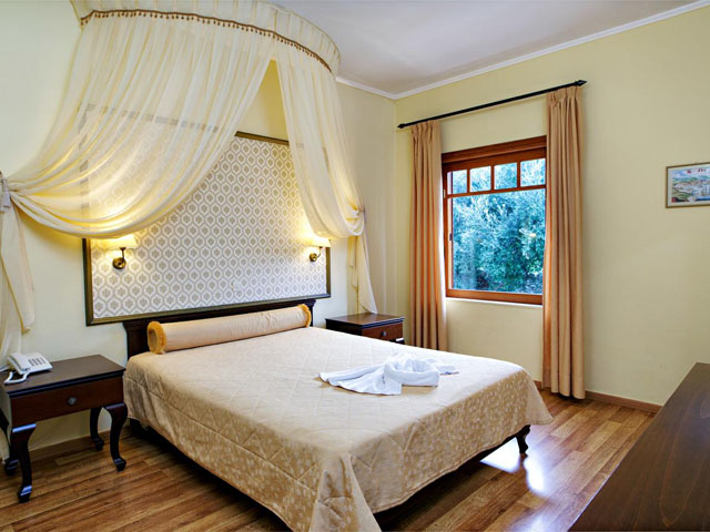 Halepa Hotel - 
