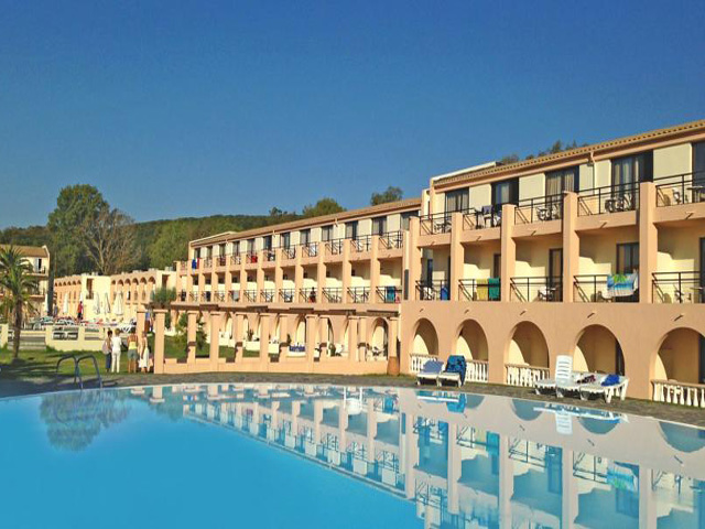 Messonghi Beach Holiday Resort - 