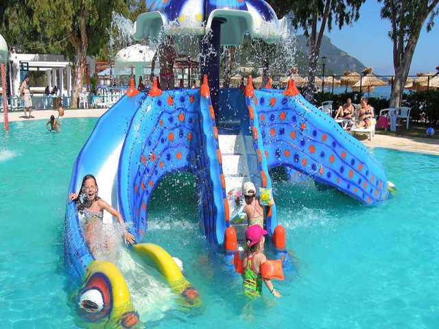 Messonghi Beach Holiday Resort - 