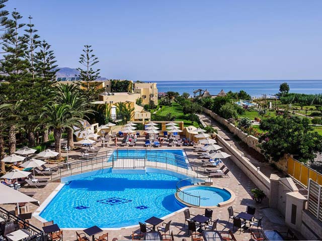 Vantaris Beach Hotel - 