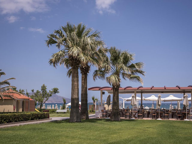 Vantaris Beach Hotel - 