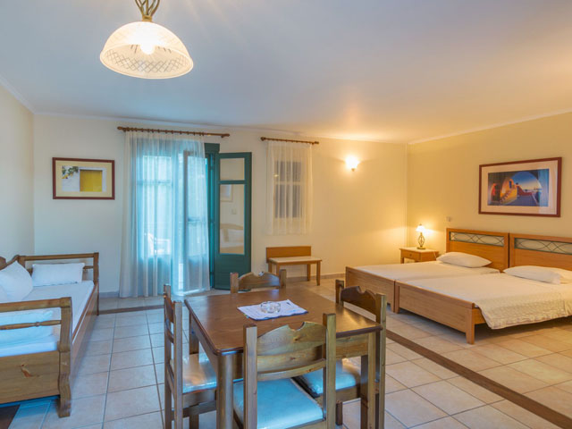 Kyveli Apartments Hotel - 