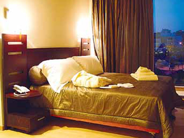 Avra Hotel Rafina - Room