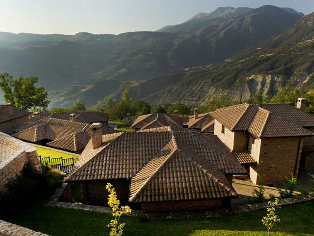Pliadon Gi Mountain Resort & Spa - 