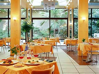 Novotel Athens Hotel - Restaurant