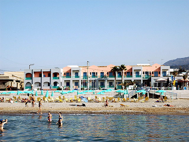 Flisvos Beach Hotel - 