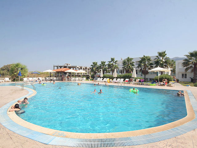 Irina Beach Hotel and Apartments - 