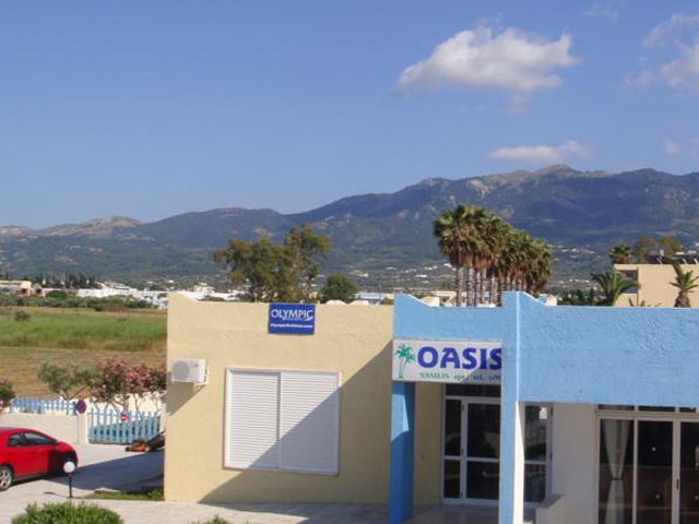 Oasis Apartments - 