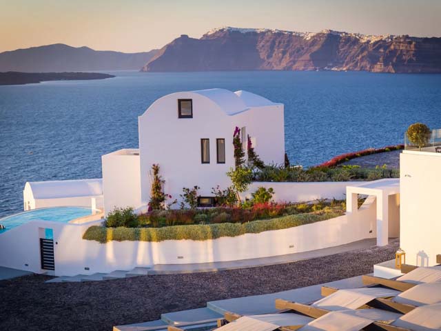 Ambassador Aegean Luxury Hotel and Suites - 