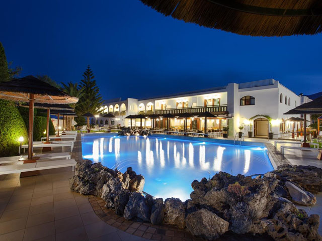 Alianthos Garden Hotel - 