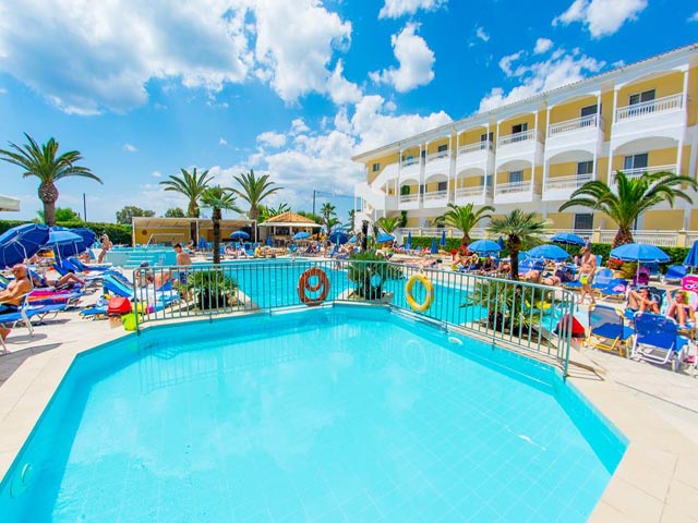 Poseidon Beach Hotel - 