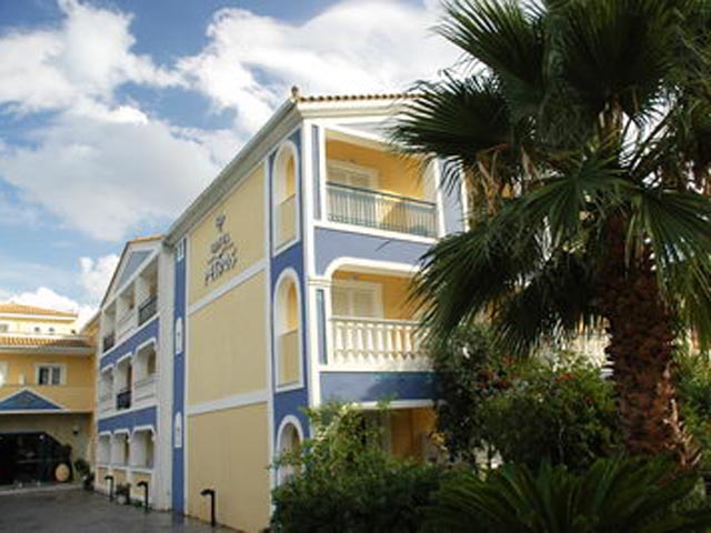 Petros Hotel - 