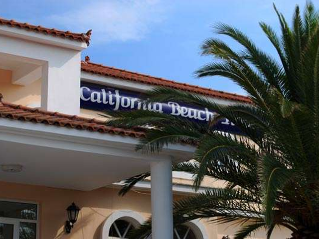 California Beach Hotel - 