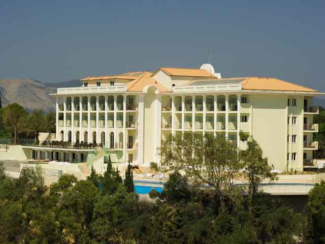 Avalon Hotel (Adults Only) - 