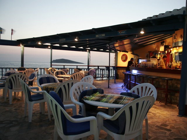 Kantouni Beach Hotel - 