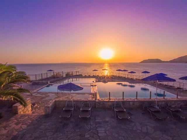 Peninsula Resort and SPA Agia Pelagia - 