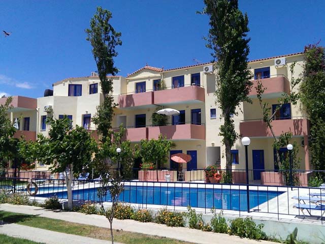 Leonidas Apartments Georgioupolis - 