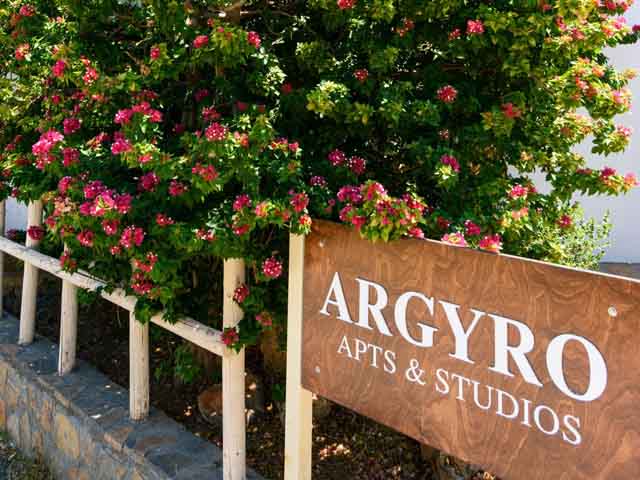Argyro Studios and Apartments - 