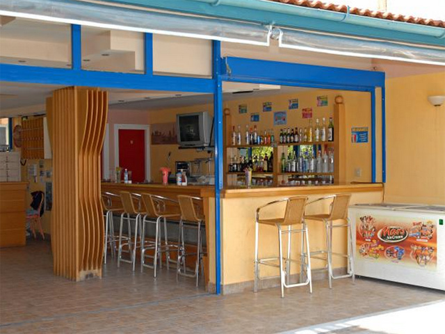 Roussos Beach Club - 