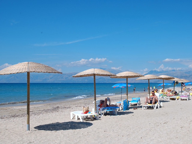 Almyros Beach Resort and SPA - 