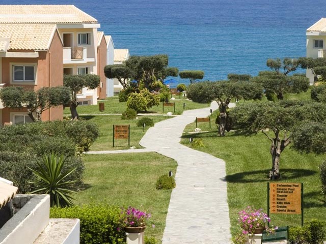 Mareblue Beach Resort - 