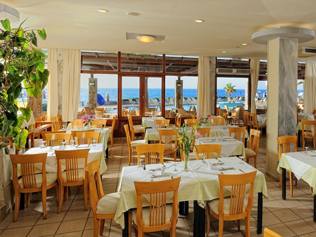 Dessole Malia Beach Hotel - 