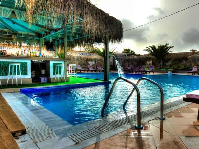 Joy Beach Hotel - 