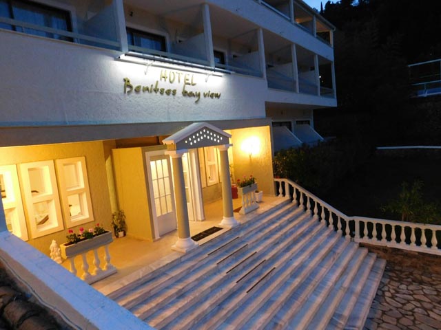 Benitses Bay View Hotel Montaniola - 