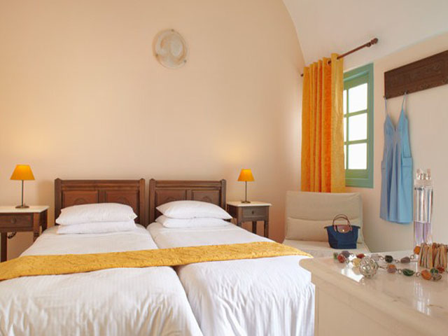 Nikolas Hotel Santorini - 