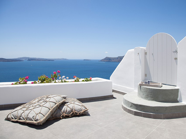 Santorini Secret Suites & Spa - 