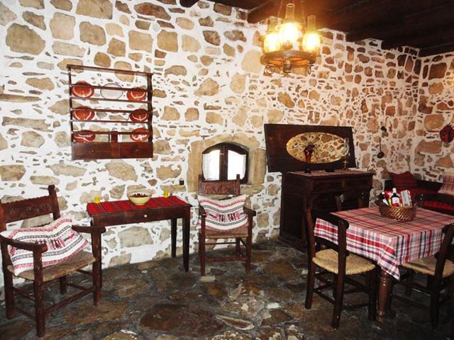 Villa Lithos Kamilari - Cretan Traditional Villas - 