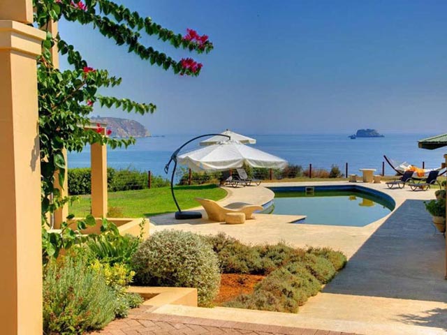 Blue Sea Villa - 
