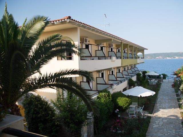 Sunrise Hotel Amouliani - 